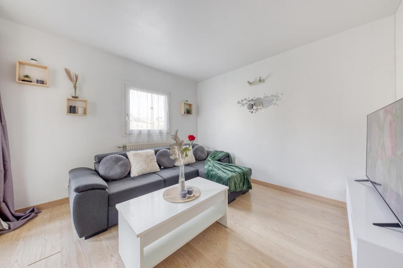 Next To Disneyland -Palm Spring Torcy  Bagian luar foto