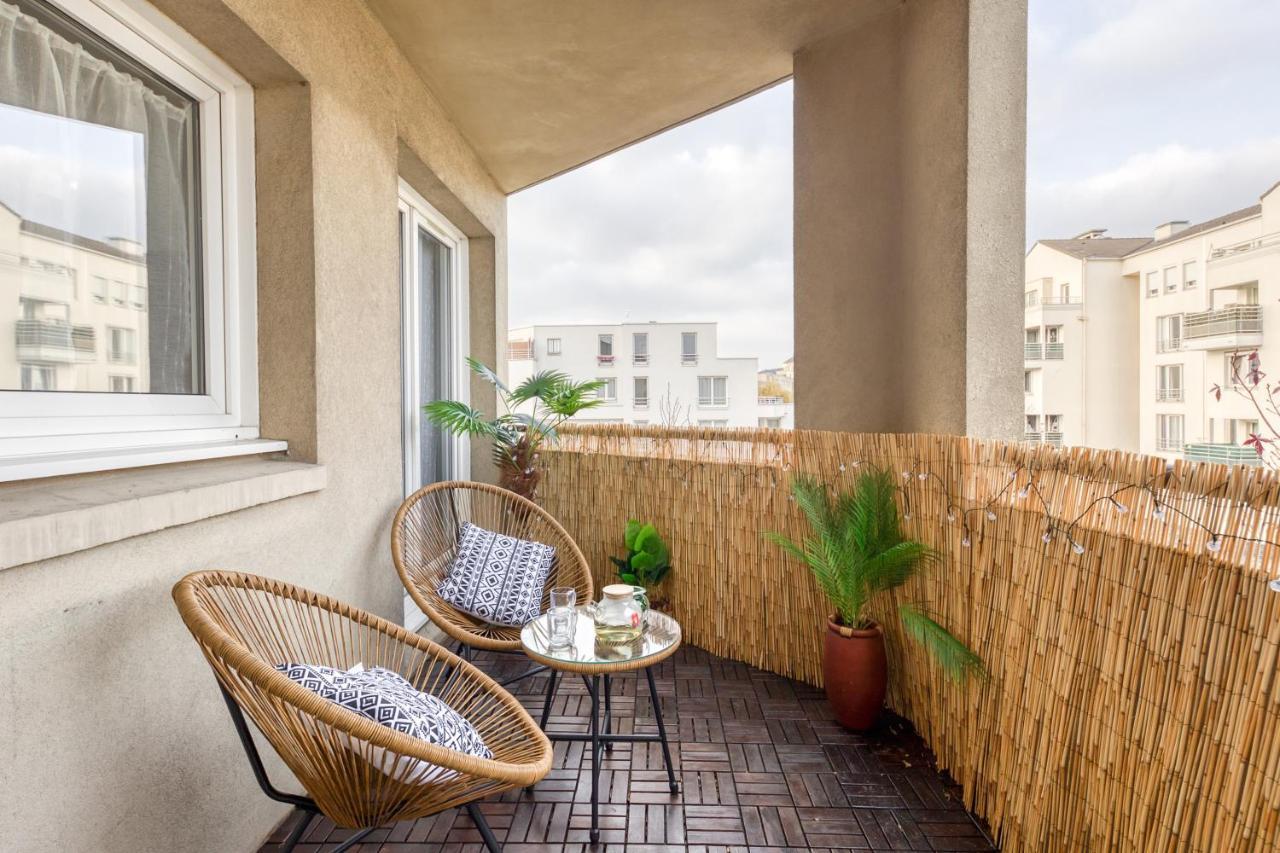 Next To Disneyland -Palm Spring Torcy  Bagian luar foto